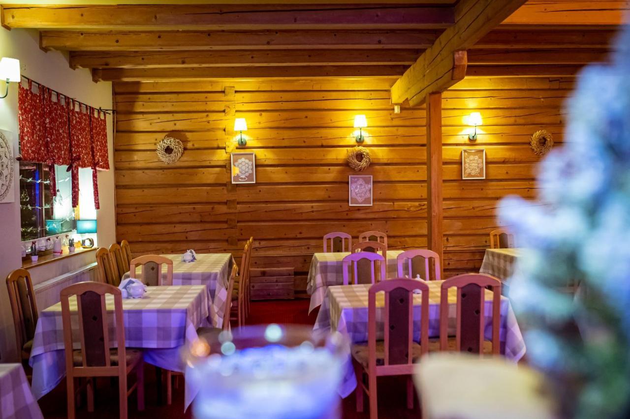 Czarna Owca Acomodação com café da manhã Istebna Exterior foto